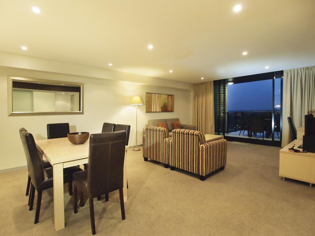 Oaks Adelaide Horizons Suites Exterior foto